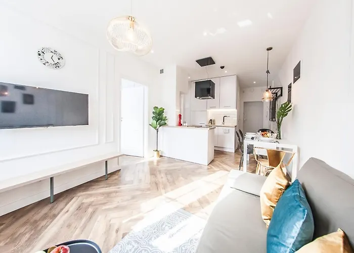 Family Luxury Gold Apartament & Playstation, 1-6, 2 Sypialnie I Salon, 100M Bazylika